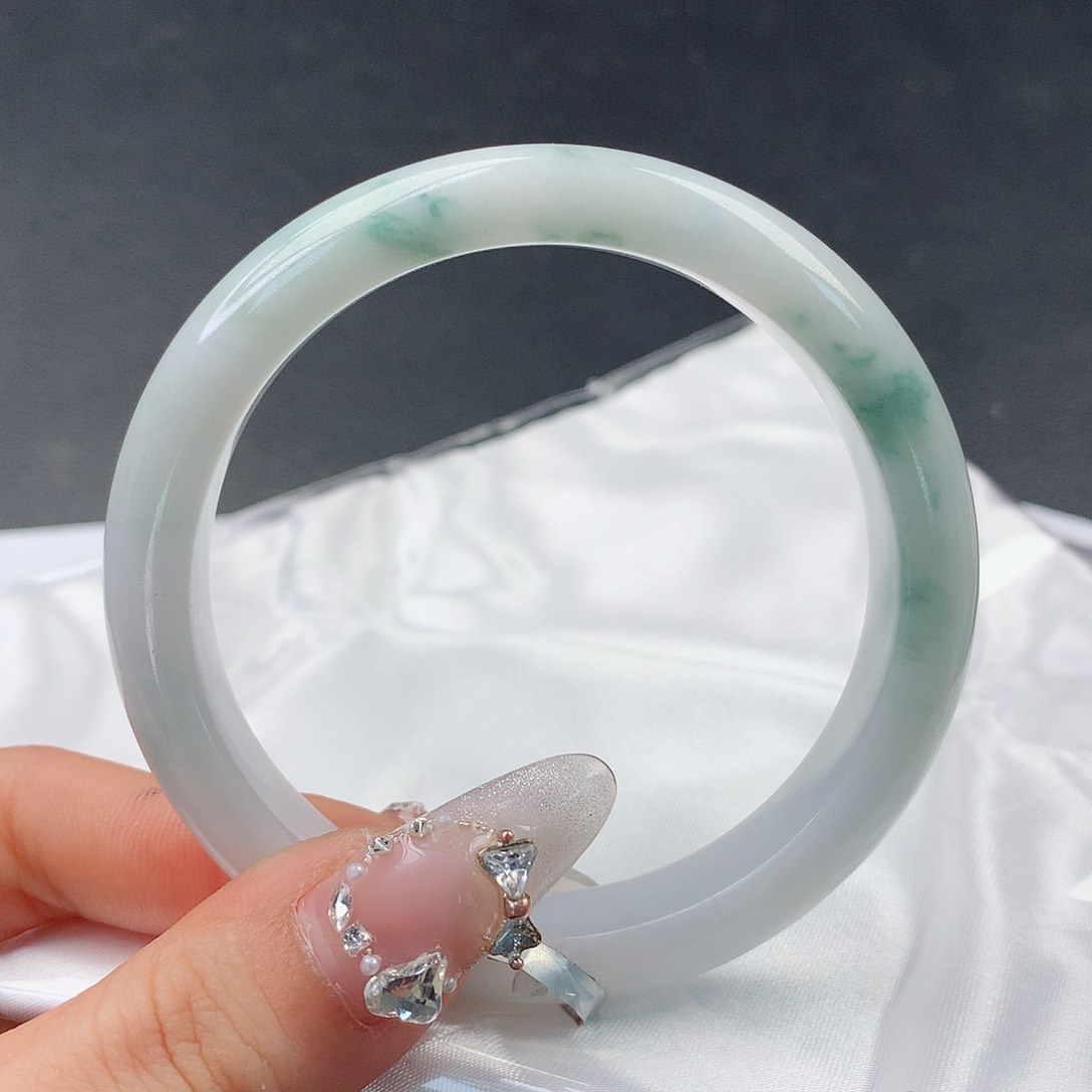 翡翠手镯未镶嵌101正57.5