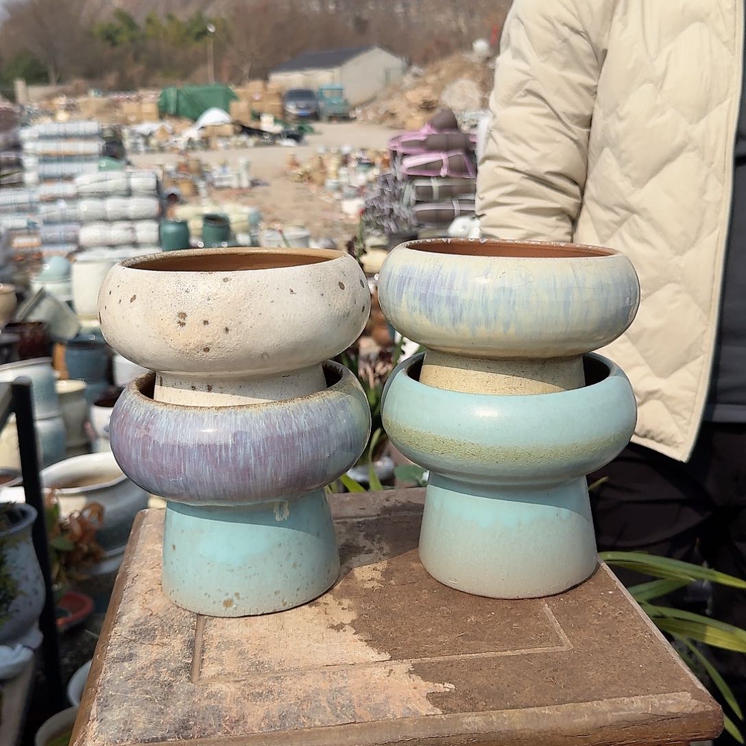 紫砂花盆口13高13（四个蘑菇