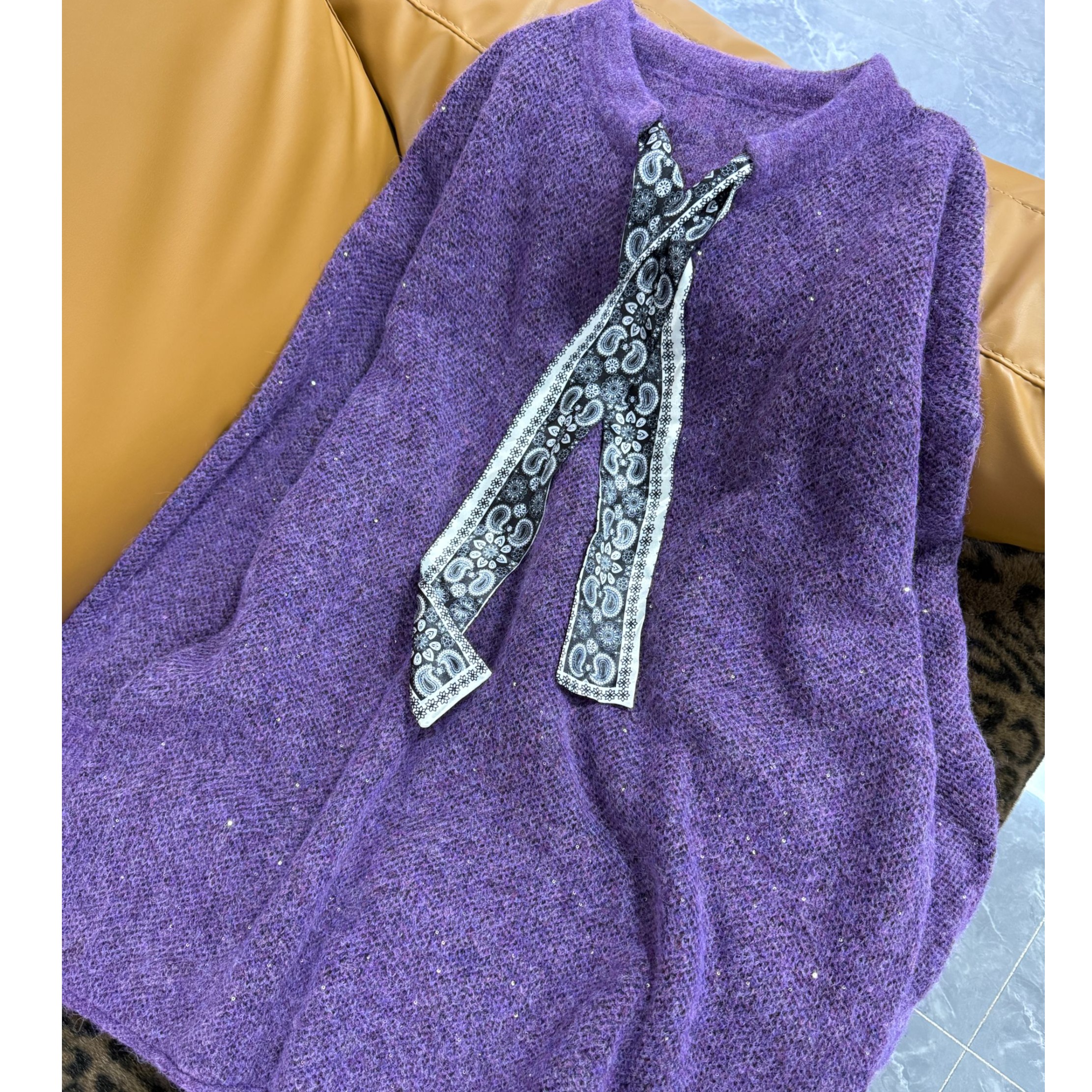 【丝巾闪闪2167 】紫色厚实时尚设计师大版遮肉休闲毛织衫新年毛衣