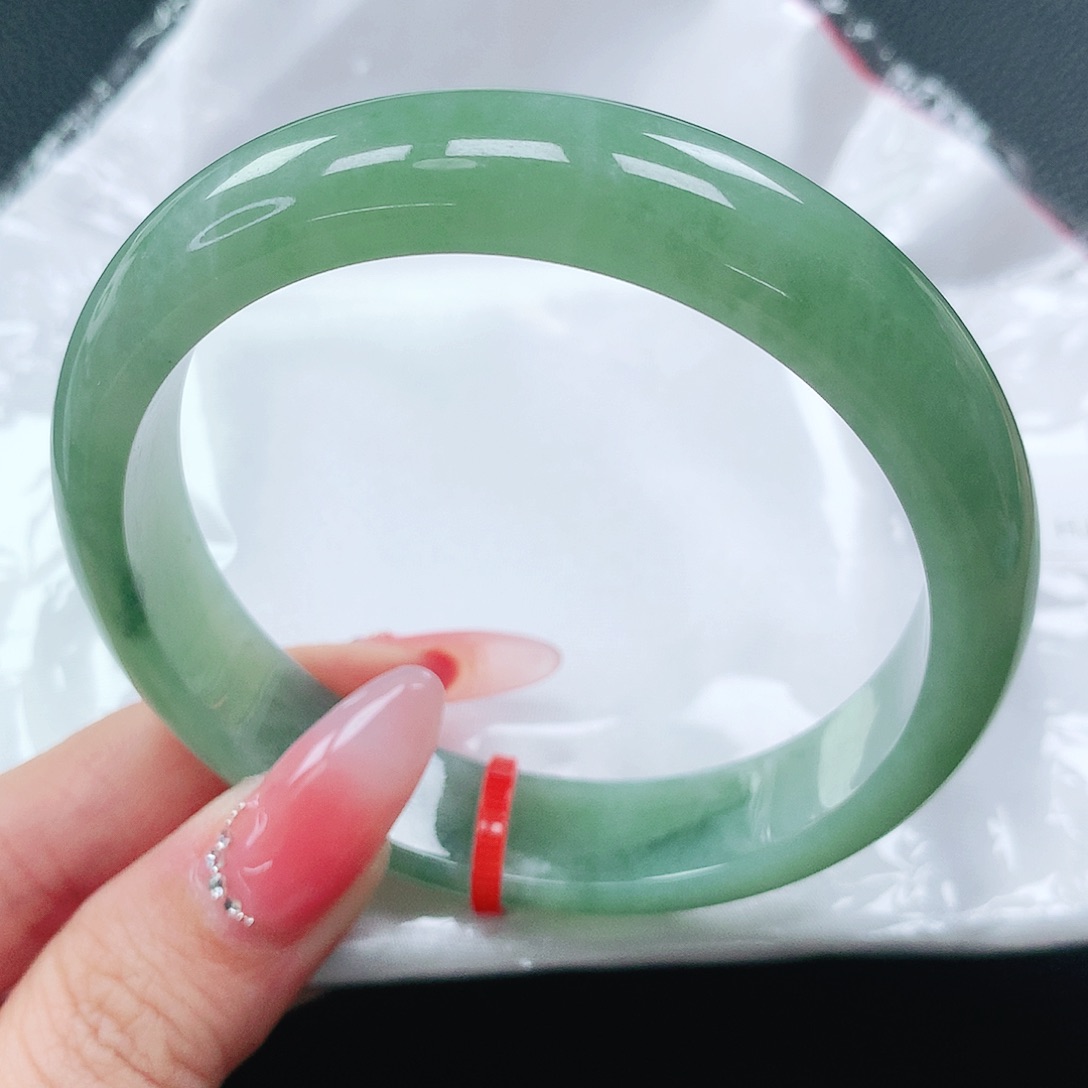 翡翠手镯未镶嵌59 圈