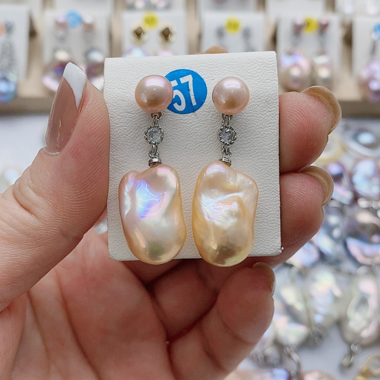 【闪购商品】银S925镶嵌淡水珍珠耳饰