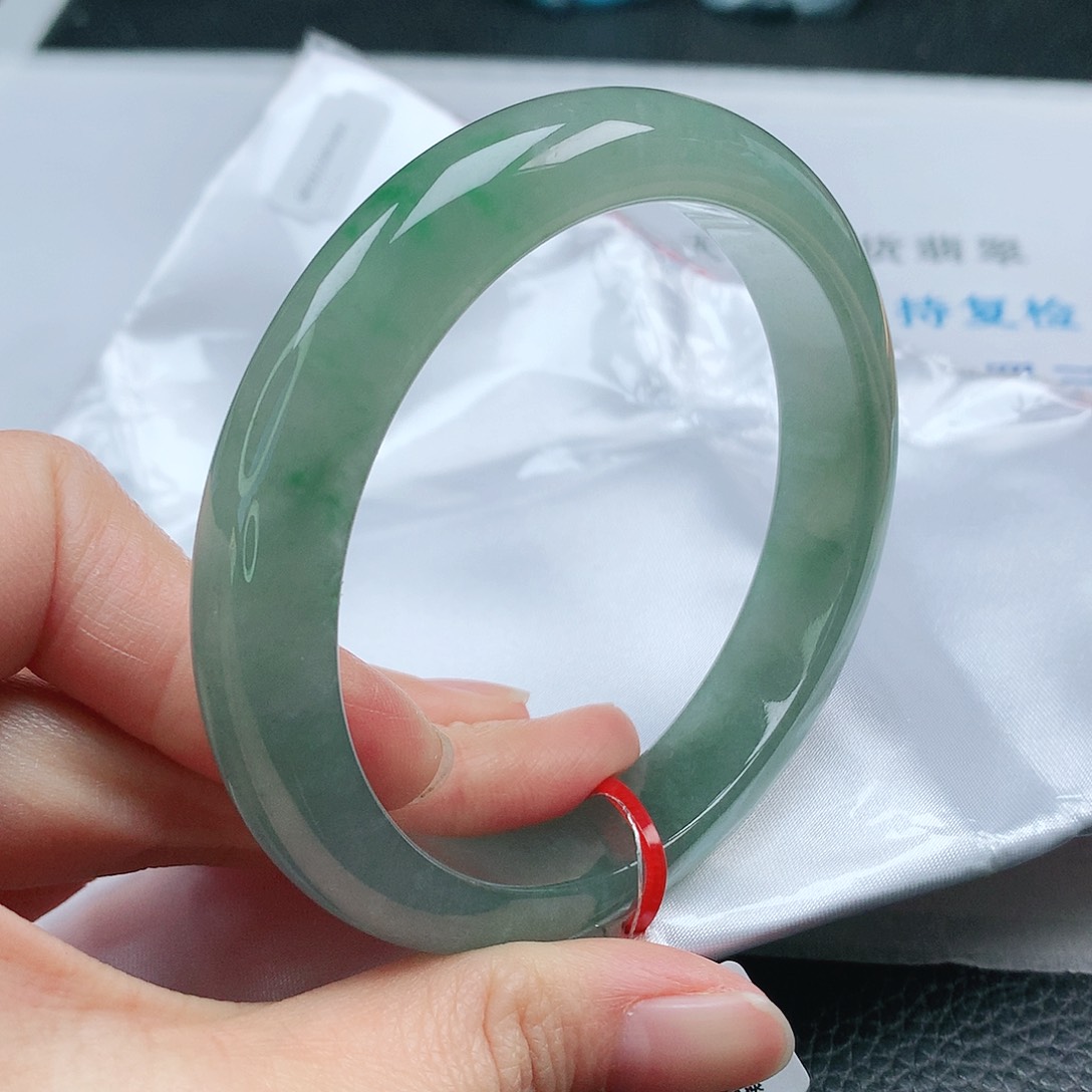 翡翠手镯未镶嵌61➕圈