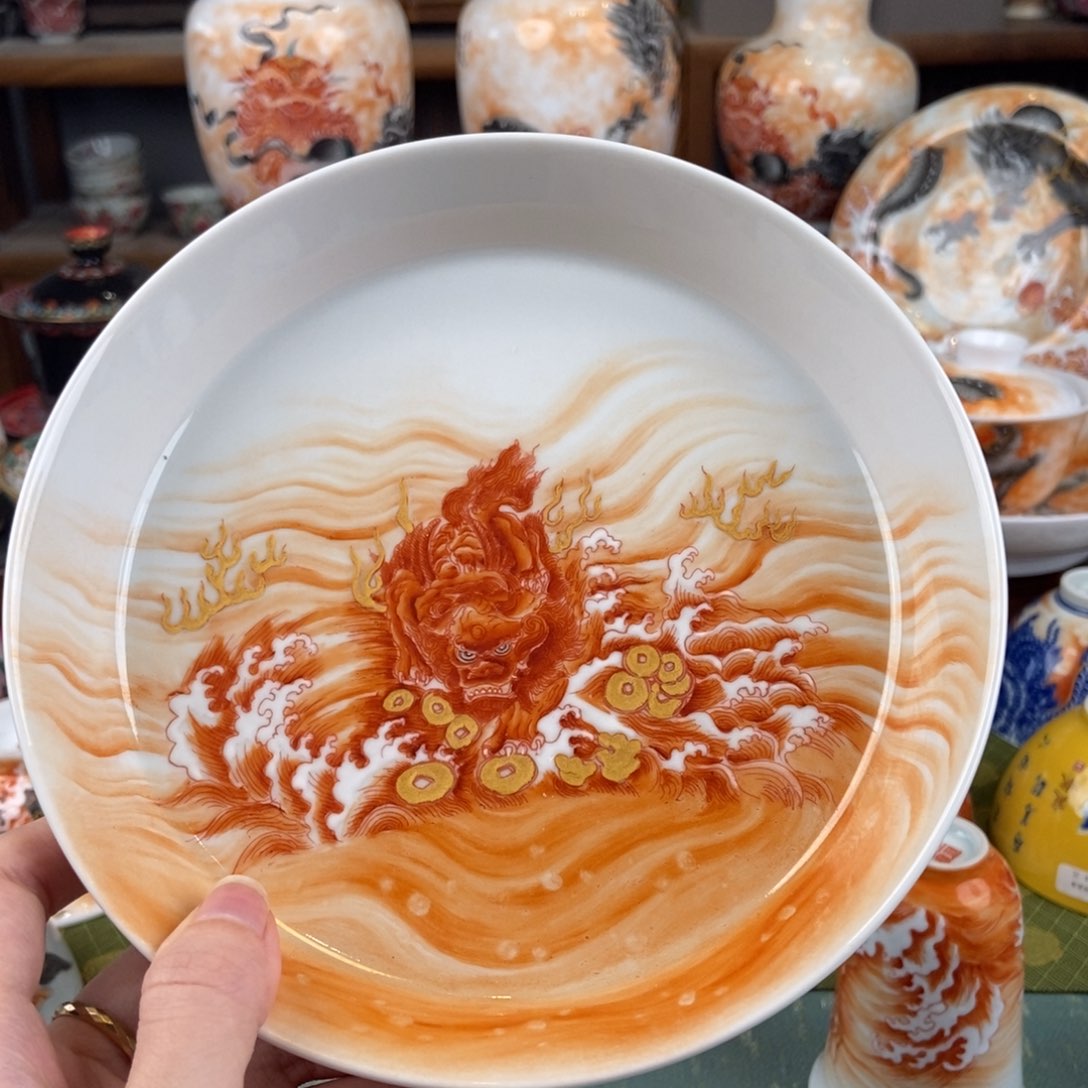 陶瓷的设计师是一个人的
