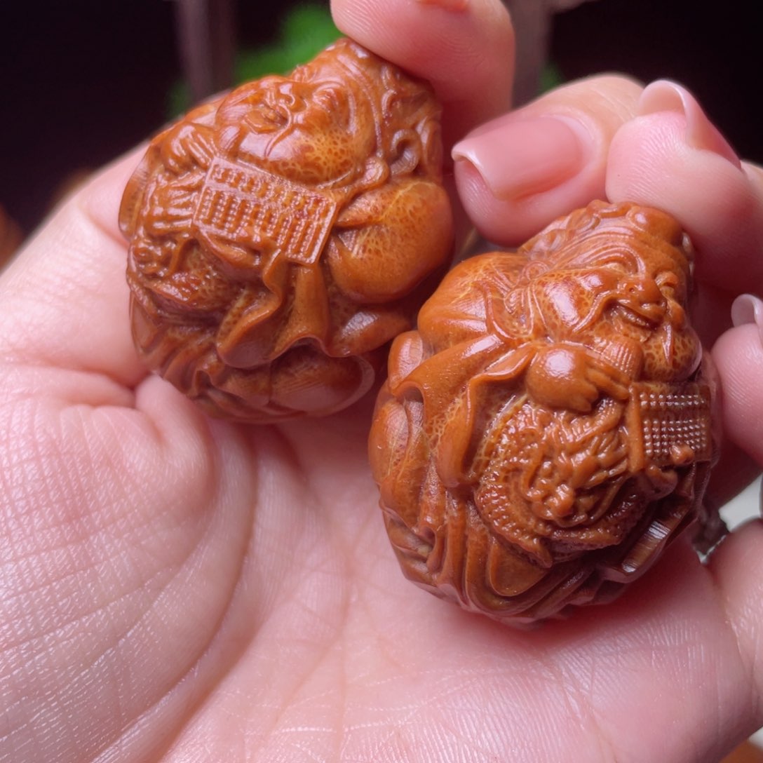 吊坠橄榄核龙财手球