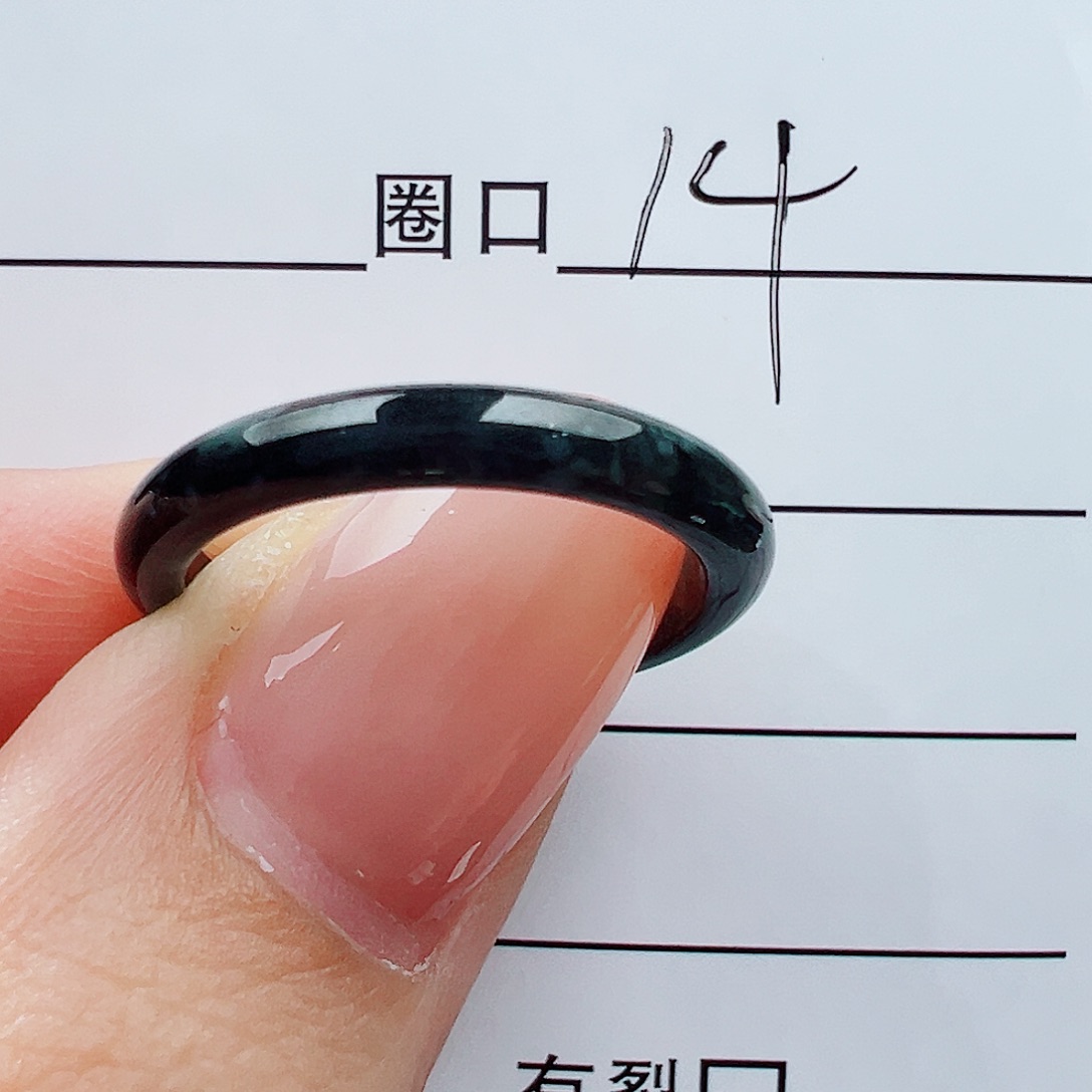 囡****翡翠未镶嵌戒指戒指
