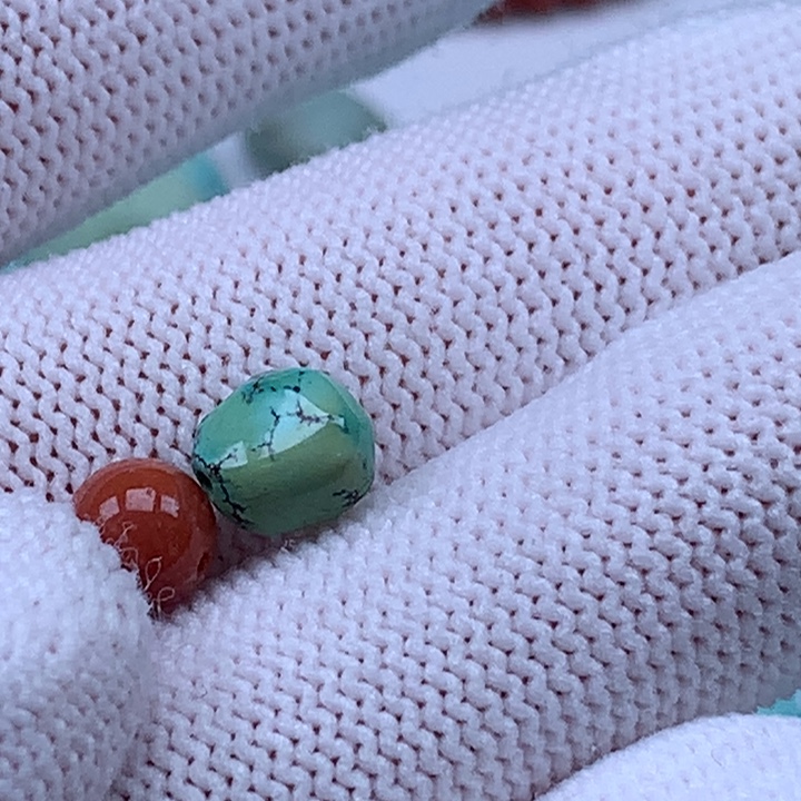 南红玛瑙未镶嵌珠宝奇石