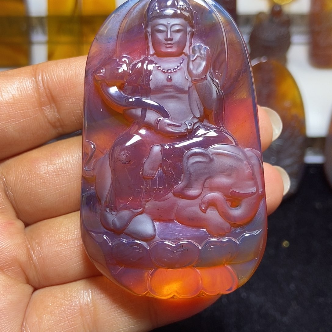 琥珀颈饰未镶嵌缅甸天然琥珀吊坠