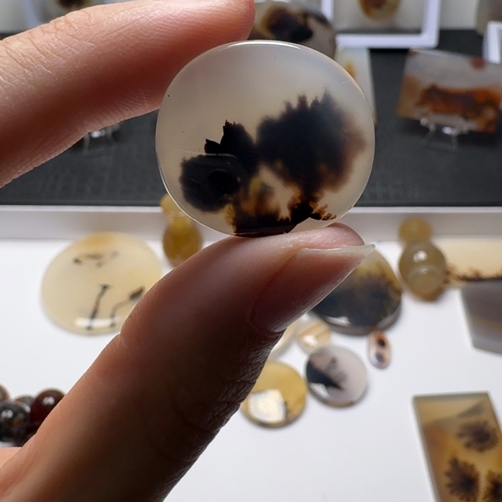 玛瑙/玉髓未镶嵌摆件