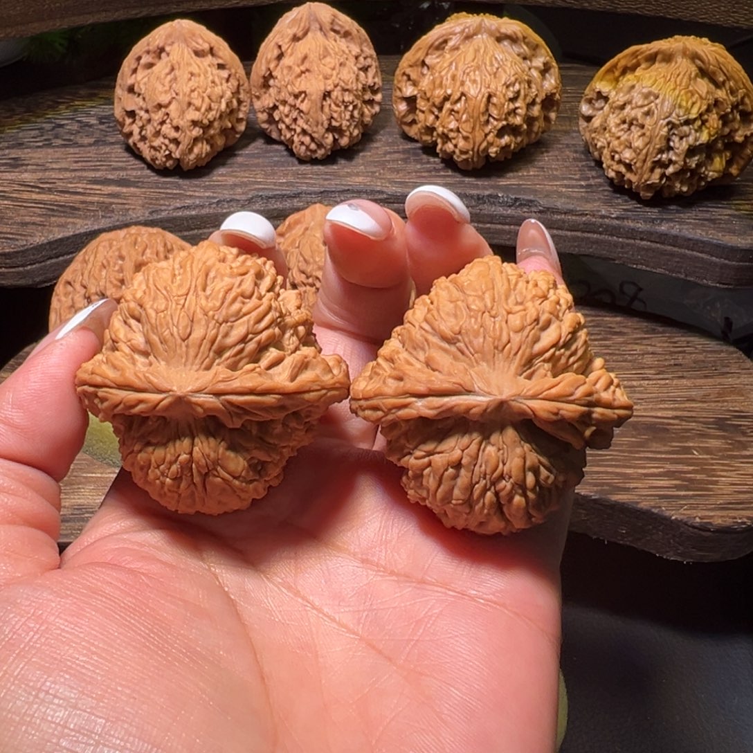 文玩核桃吊坠南疆石45