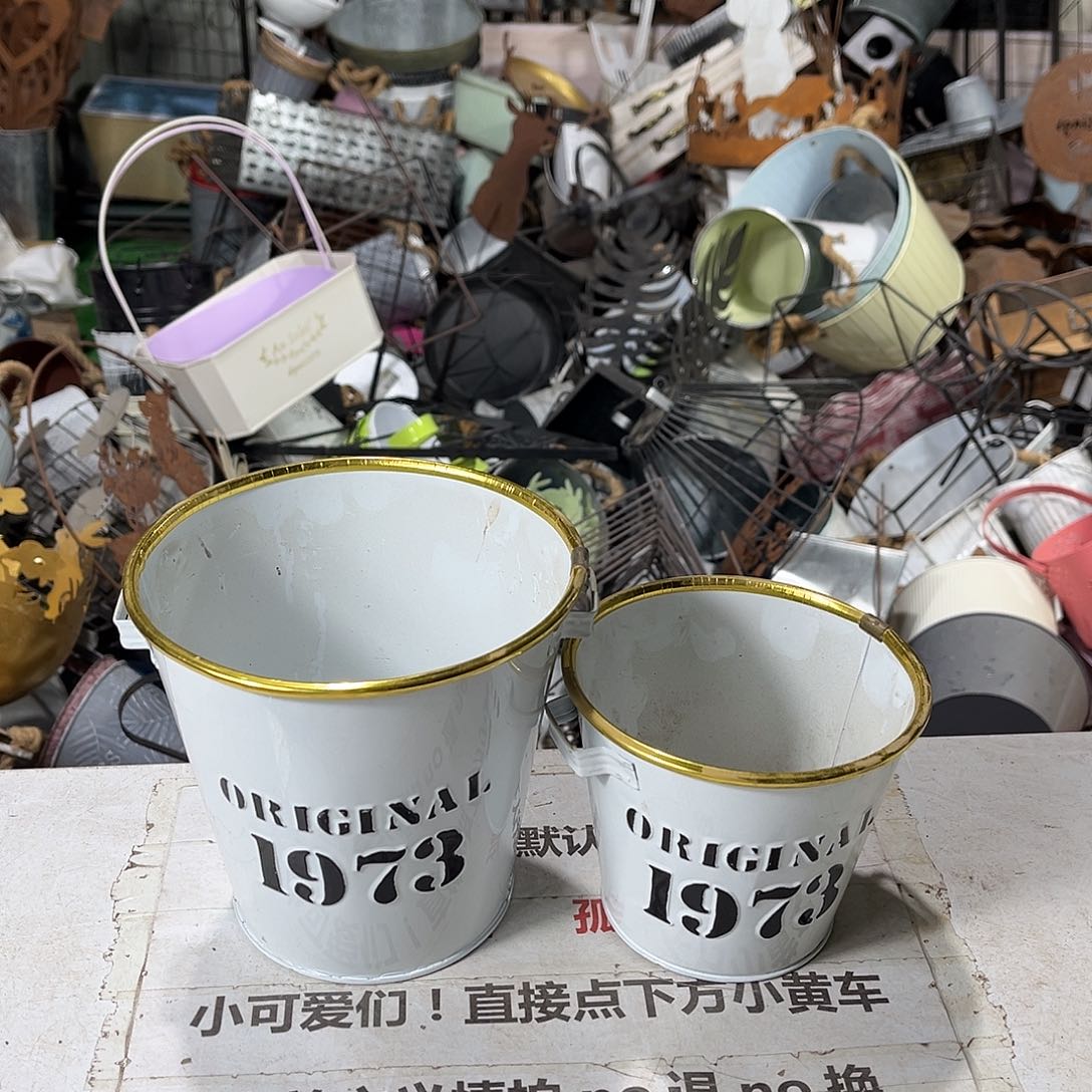 默认瑕疵介意勿拍发出不退不换