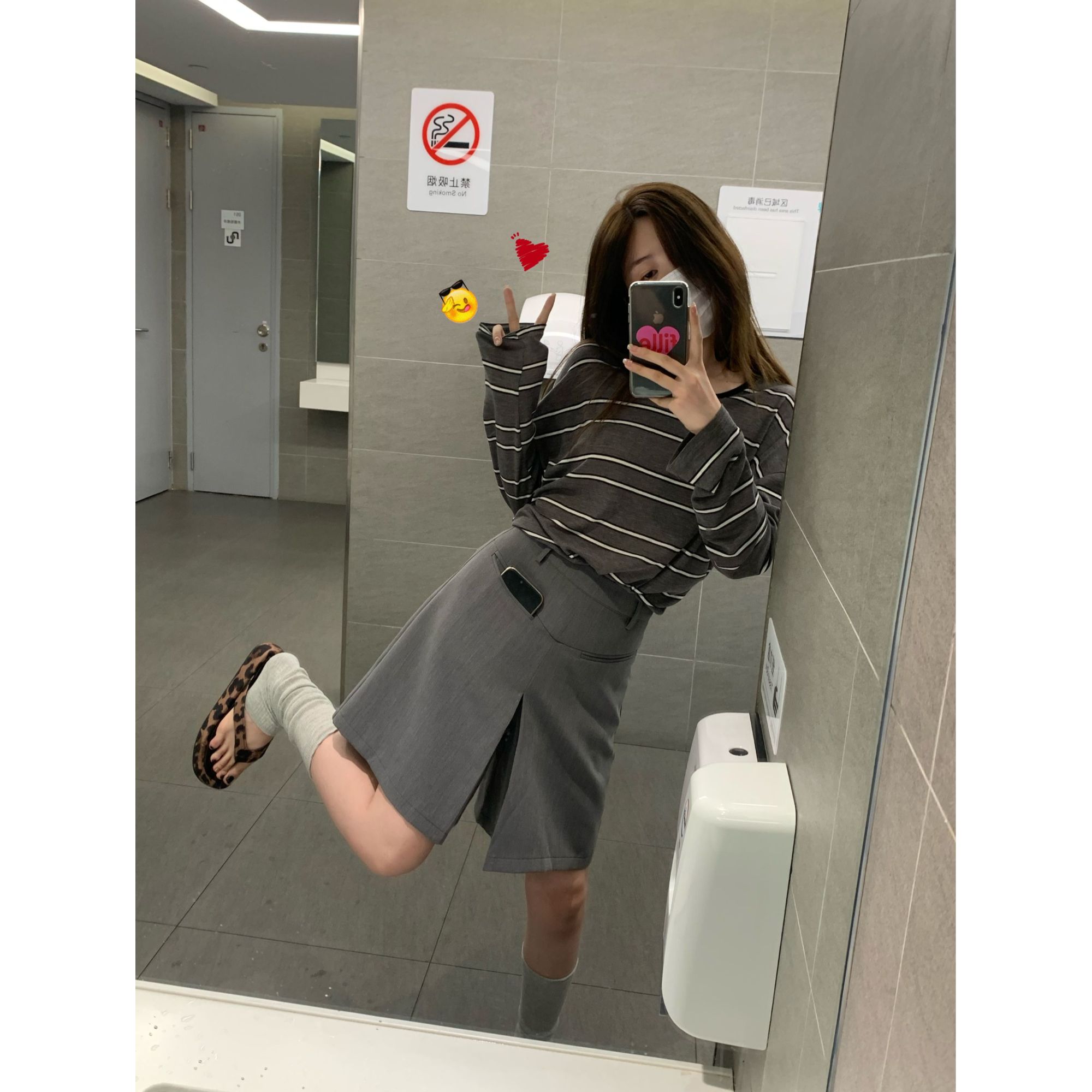 【OneMinute】韩系早秋设计感高腰显瘦遮胯西装五分裙裤