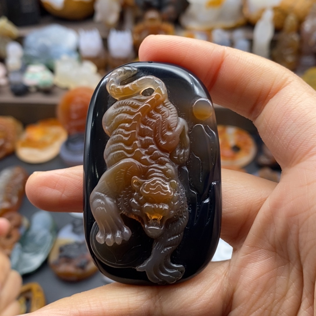 未镶嵌吊坠(不含链)玛瑙/玉髓嗯*吶