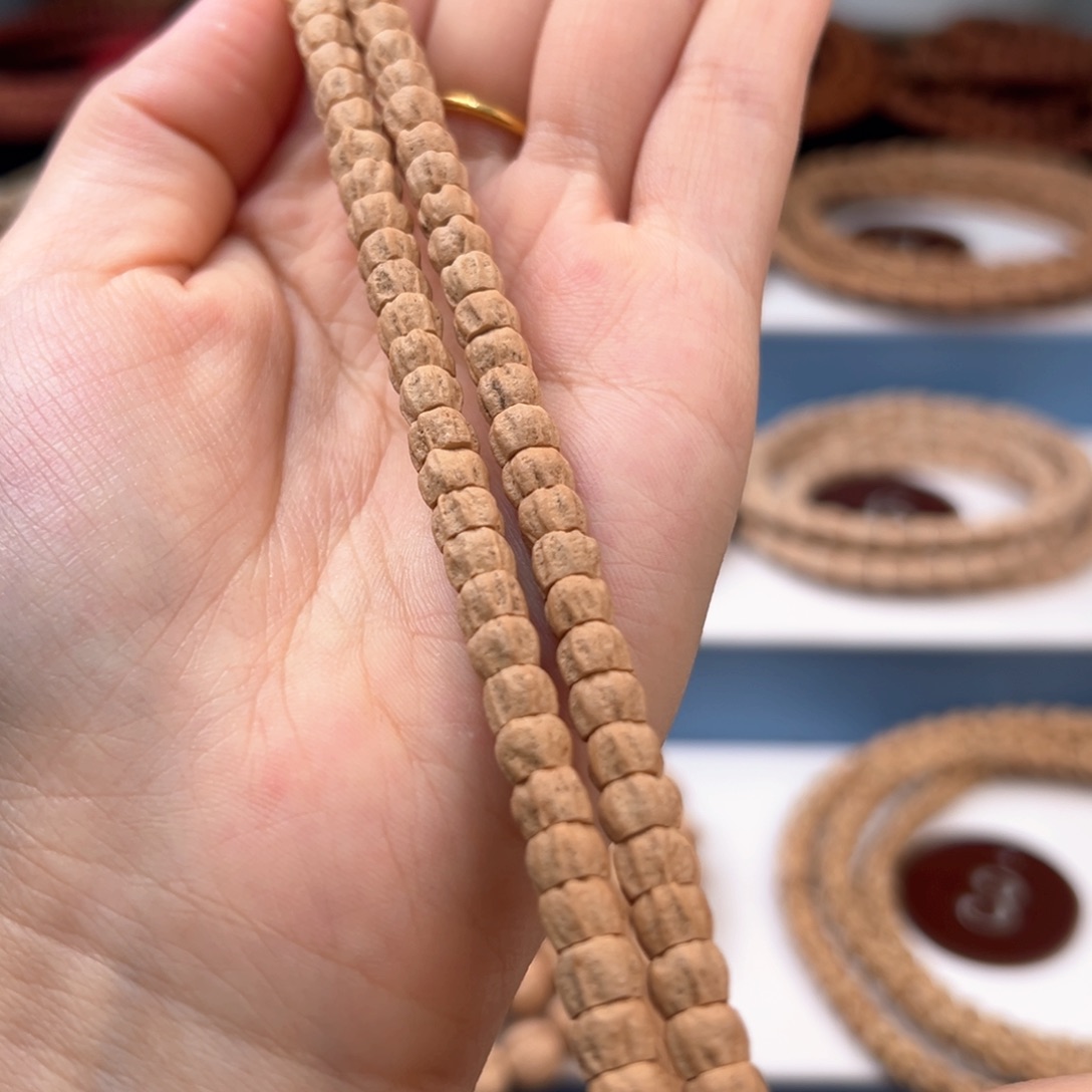 柏香籽/百香籽吊坠