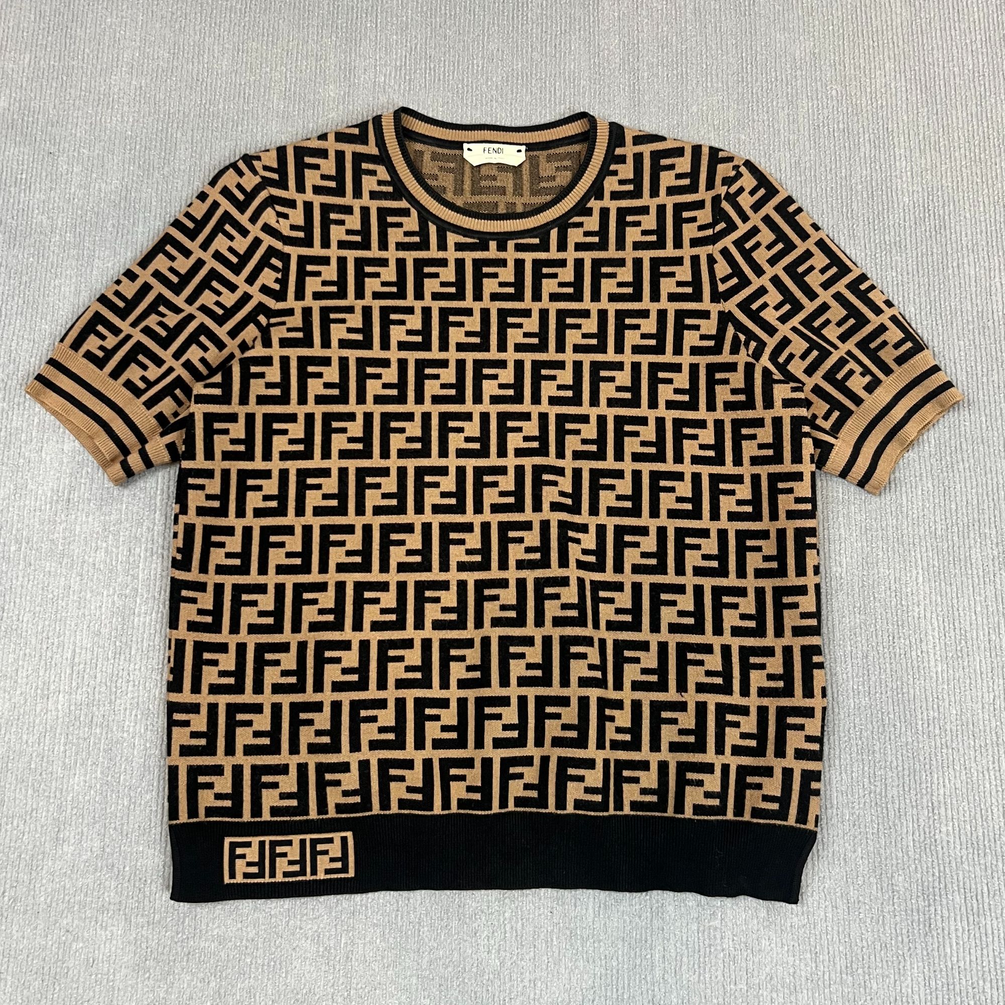 99新 FENDI/芬迪 2503194/40码/老花满印圆领短袖针织衫
