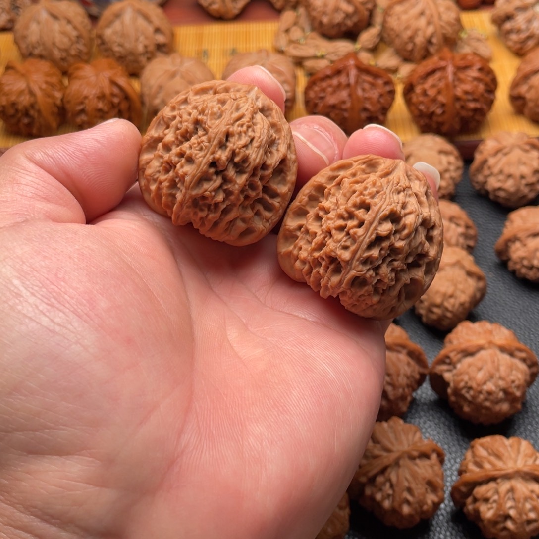 核桃三角全品南疆石