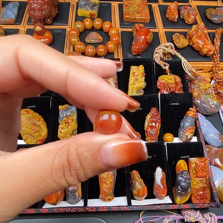 玛瑙/玉髓未镶嵌天然玛瑙战国红
