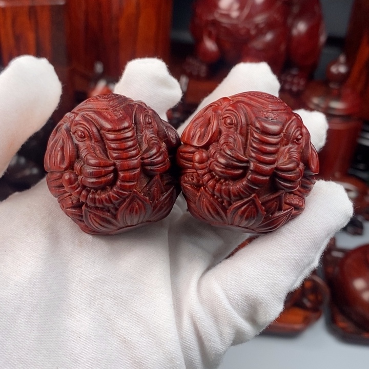 小叶紫檀其他（檀香紫檀）