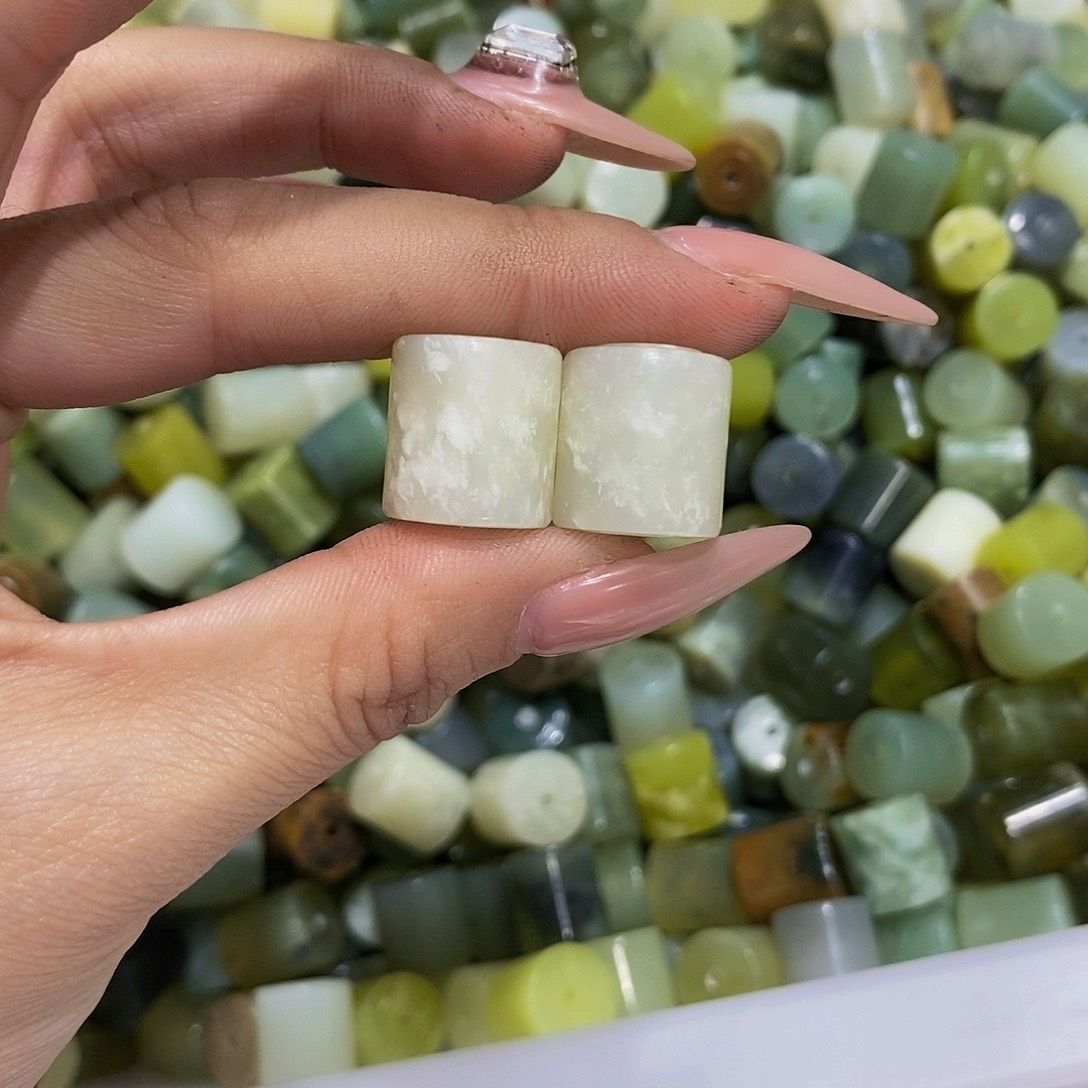 未镶嵌蛇纹石玉其他241