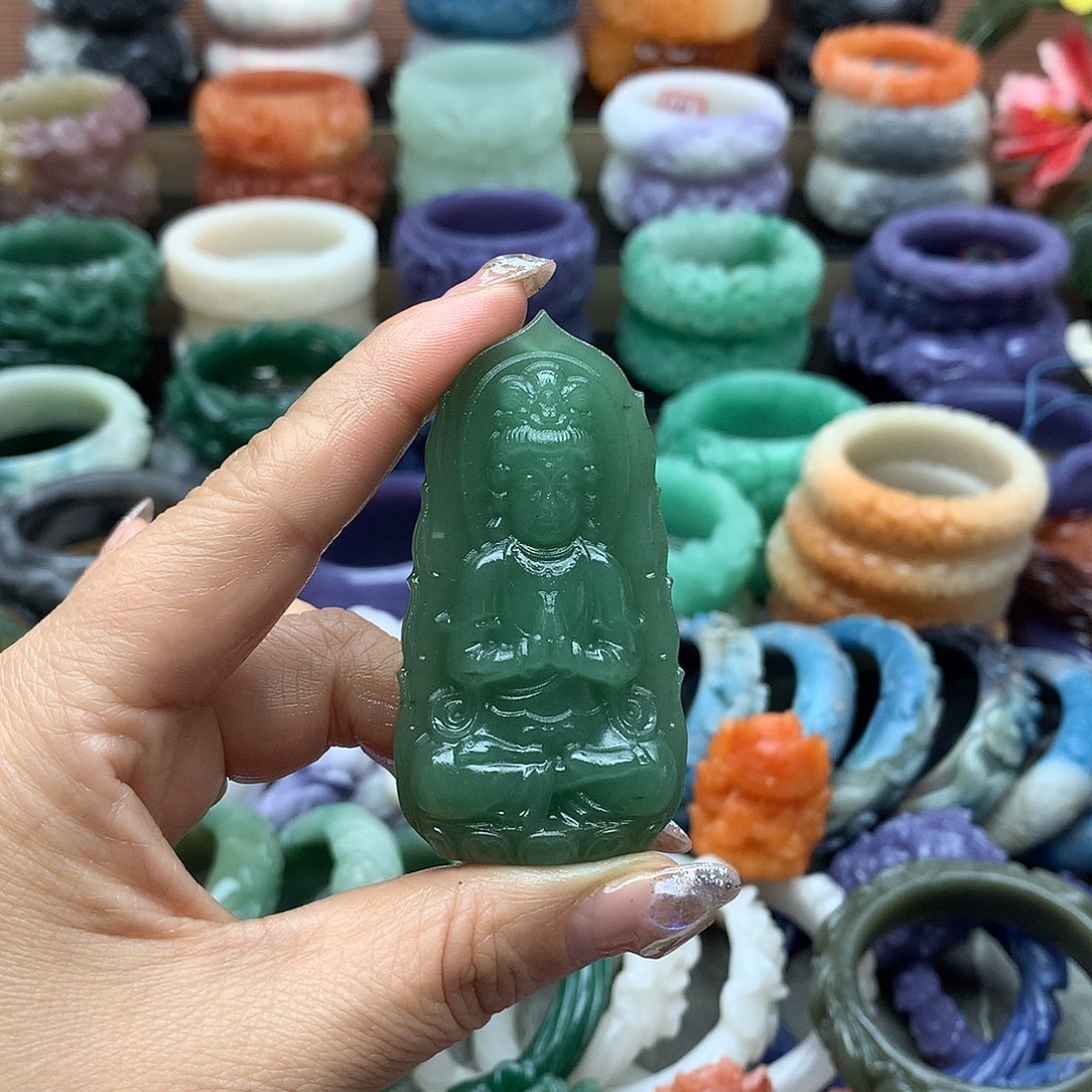 毛衣链未镶嵌石英质玉