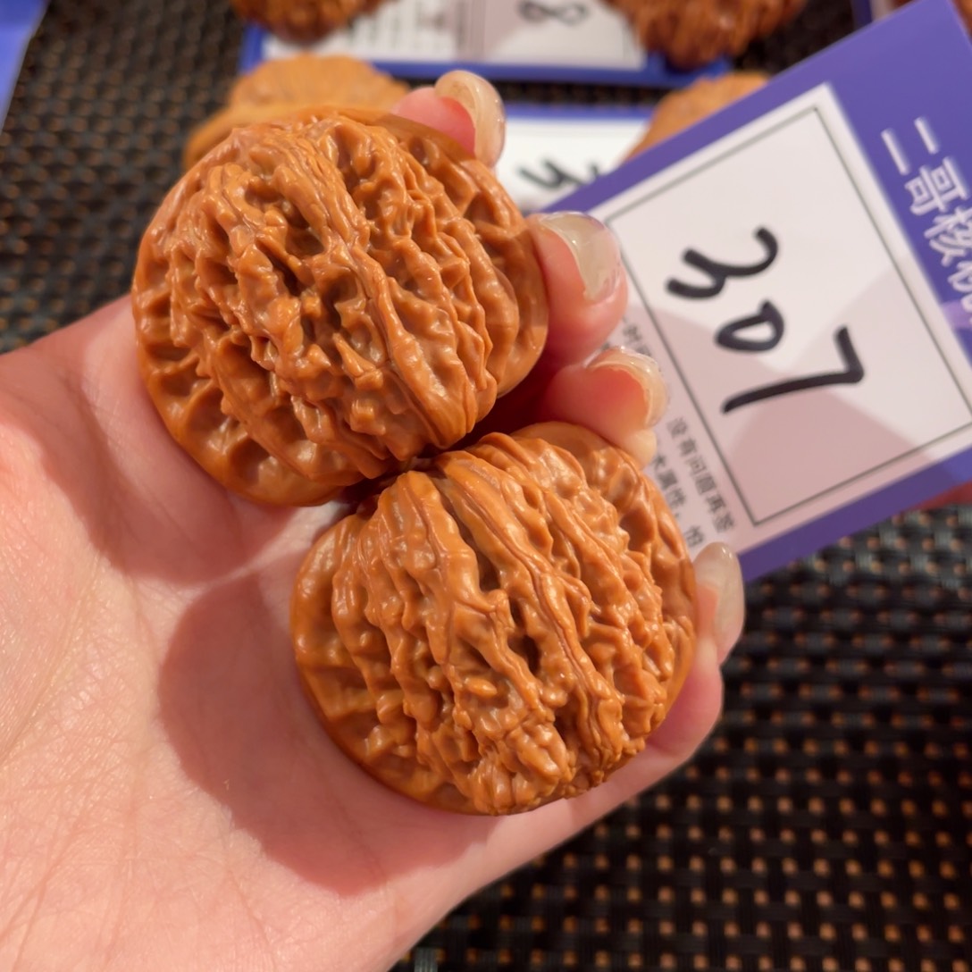 文玩核桃把件307号40尺楼