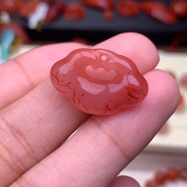 南红玛瑙未镶嵌珠宝半成品飘花如意锁