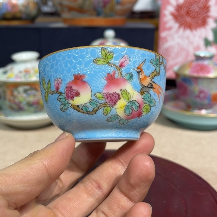 手工制作工艺品等