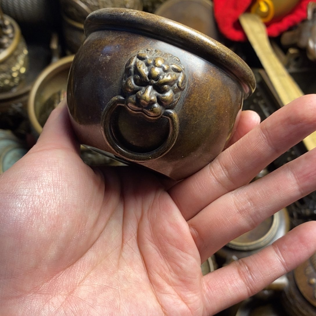 精美铜器做工精良