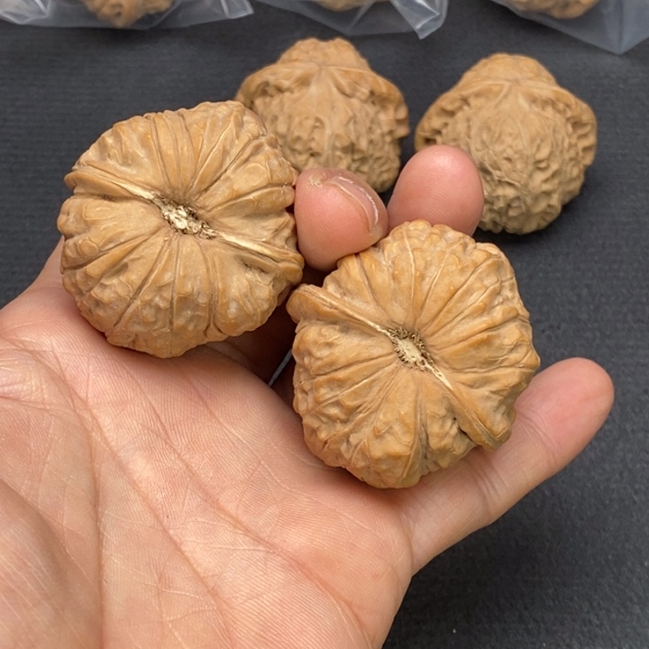 文玩核桃把件?****湛南瓜墩