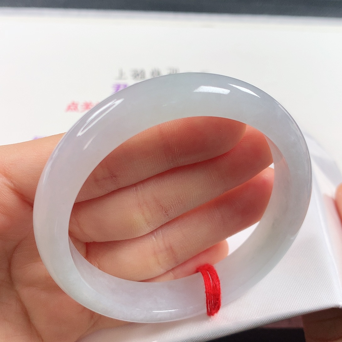 翡翠手镯未镶嵌 正圈①②②