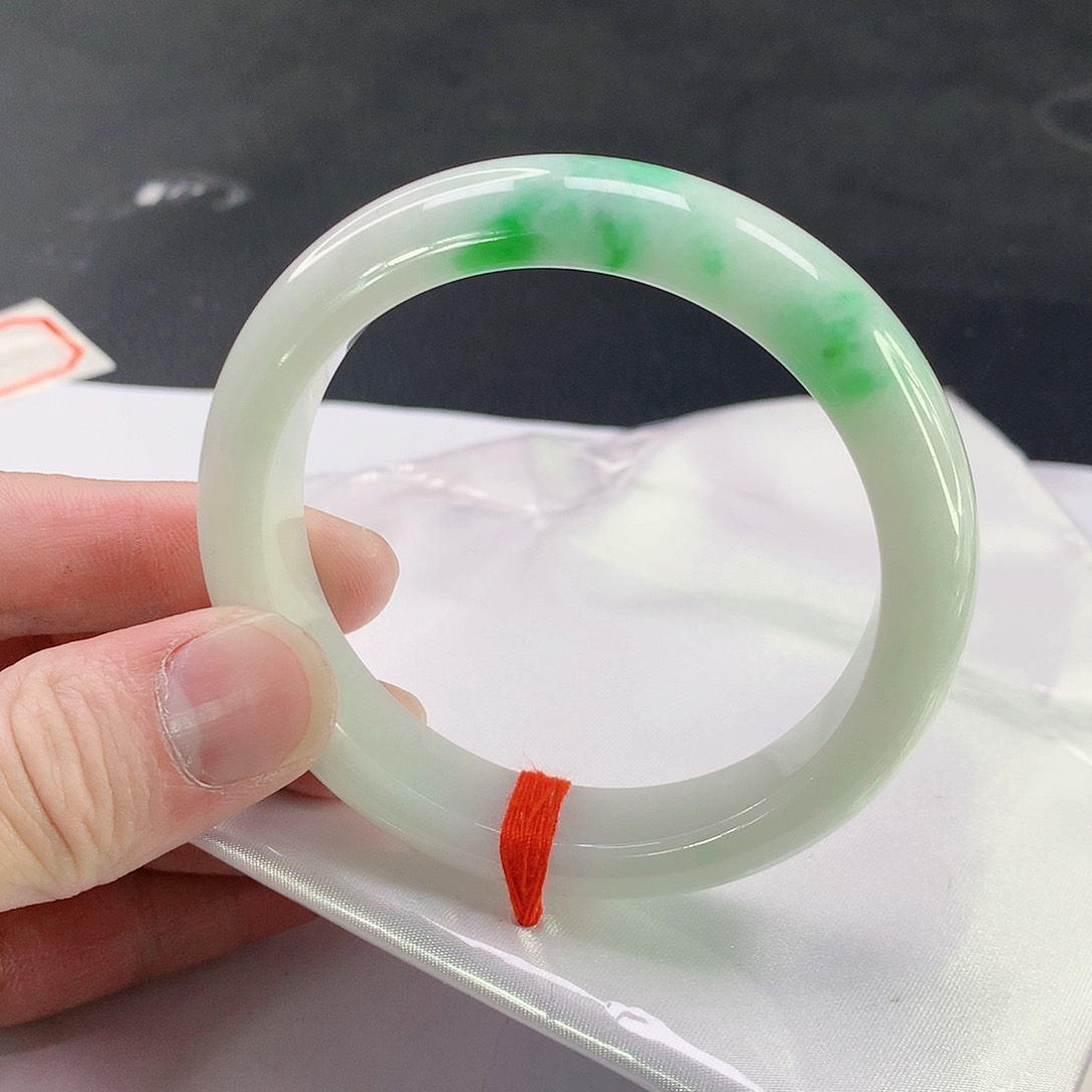 翡翠手镯未镶嵌085缅甸天然翡翠A货