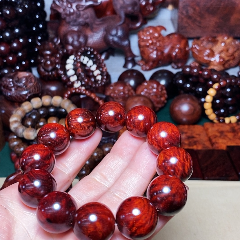 【闪购商品】檀香紫檀（小叶紫檀）