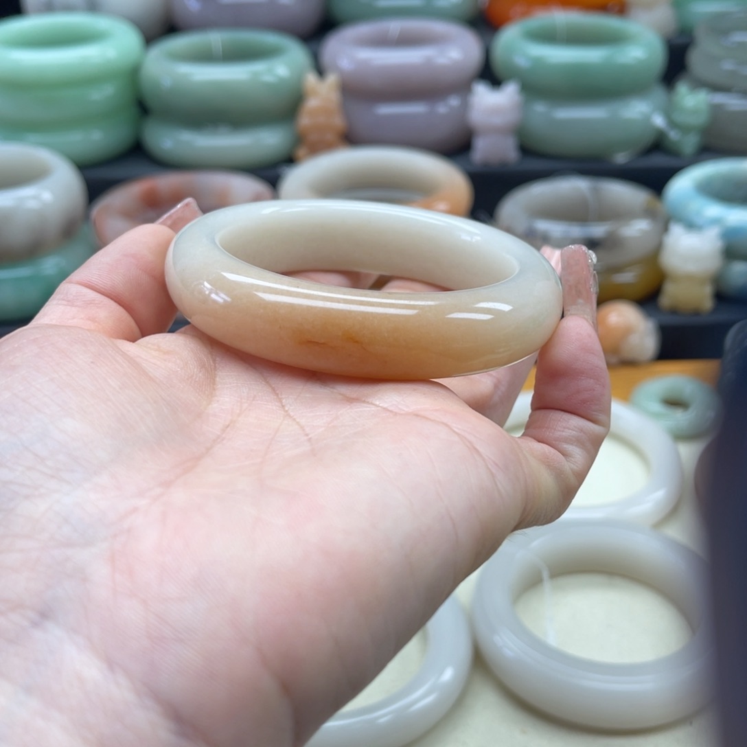 石英质玉我未镶嵌