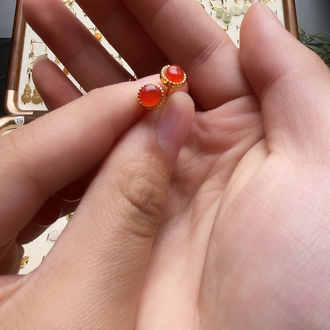 银S925镶嵌和田玉耳饰