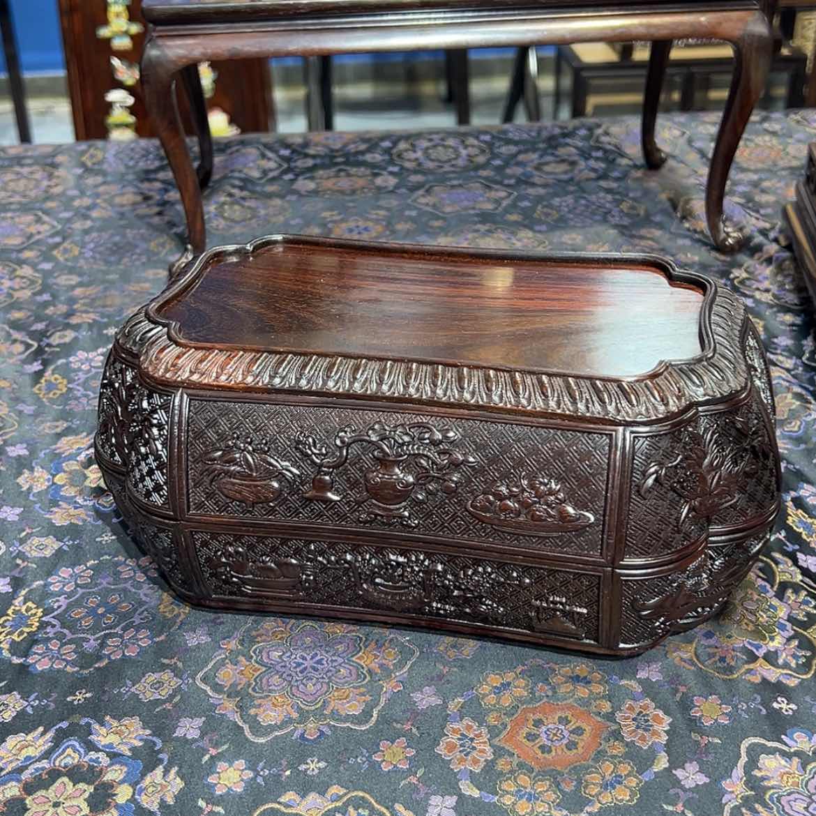 【闪购商品】红酸枝木类成套家具盒子