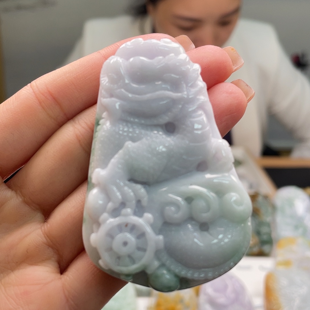 翡翠吊坠(不含链)未镶嵌
