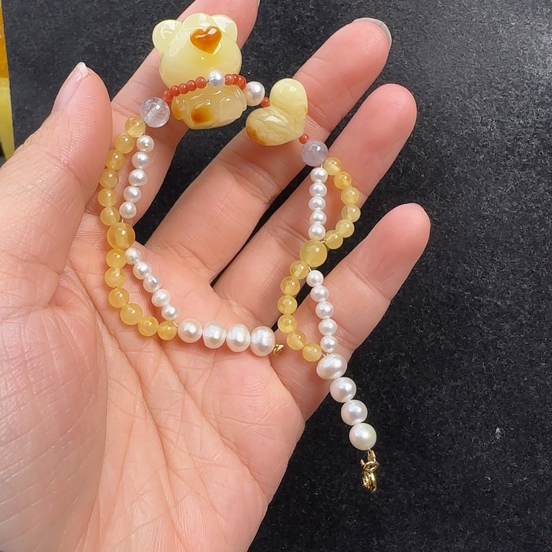 蜜蜡未镶嵌珠宝奇石