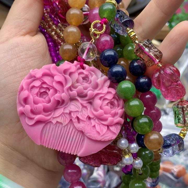 玛瑙/玉髓颈饰合金吊坠