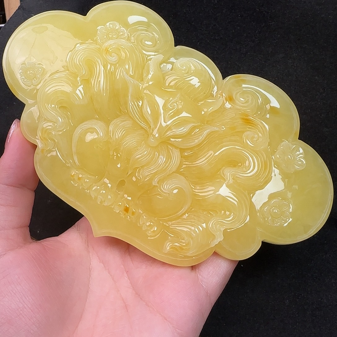 蜜蜡未镶嵌珠宝奇石