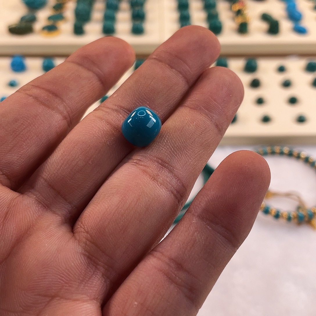 绿松石未镶嵌耳饰