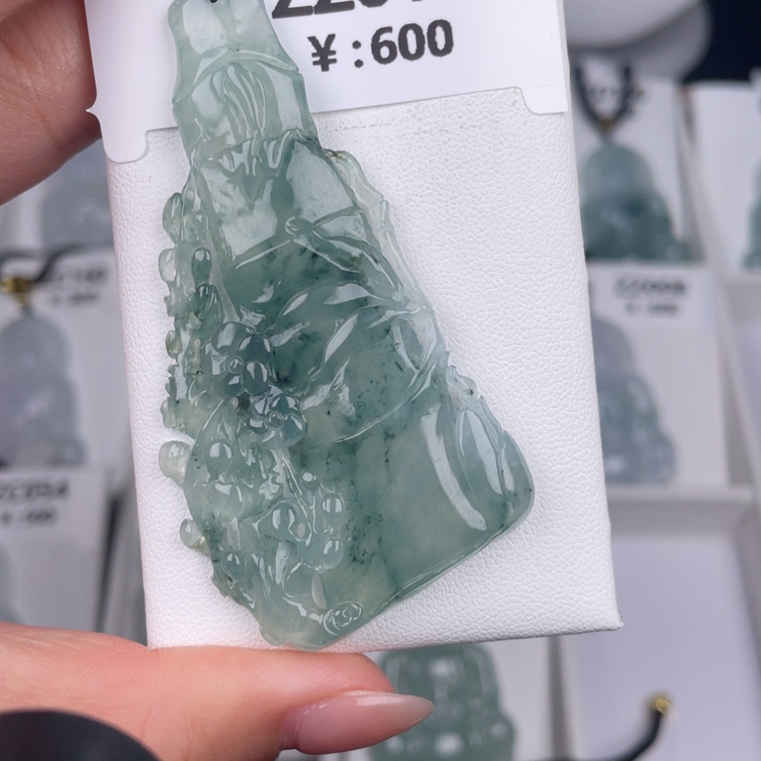 翡翠未镶嵌颈饰zz010