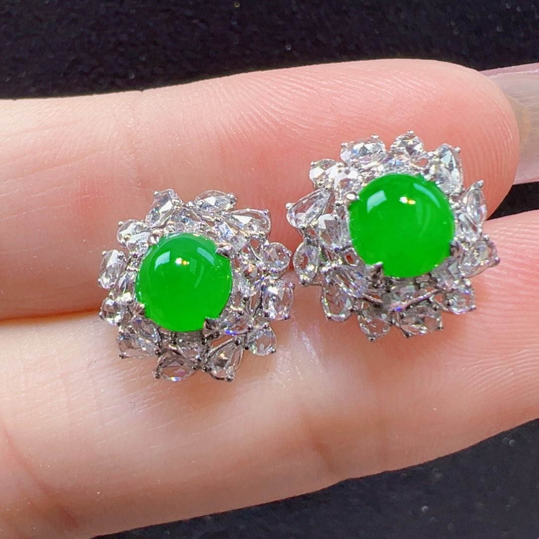 翡翠耳饰18K金镶嵌耳钉