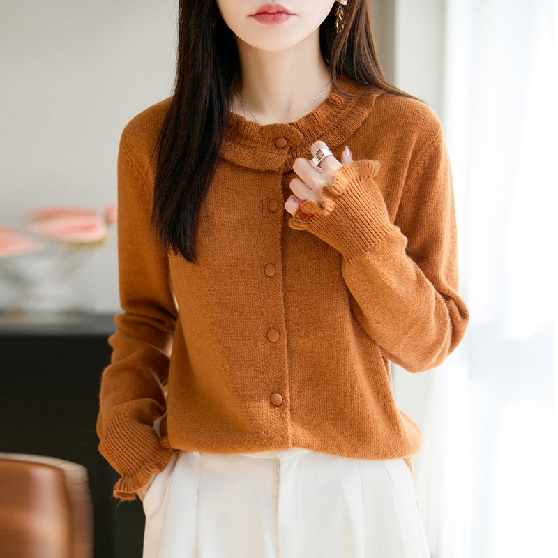 洋气木耳边圆领针织开衫女秋冬加厚保暖显瘦小香风打底衫毛衣外套