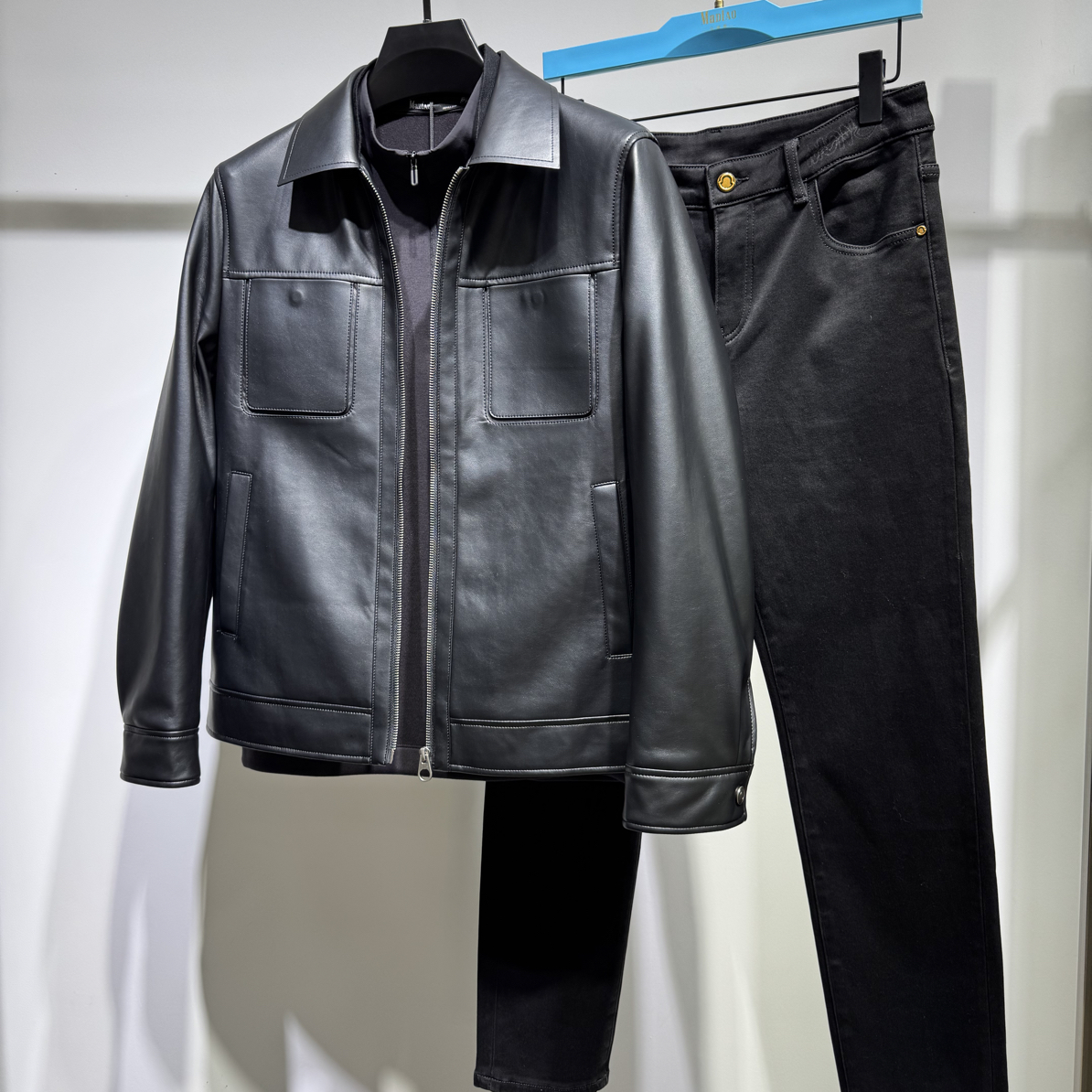 【鹅绒系列】2025男士高奢版蛋白皮鹅绒服  有型百搭羽绒服外套1098