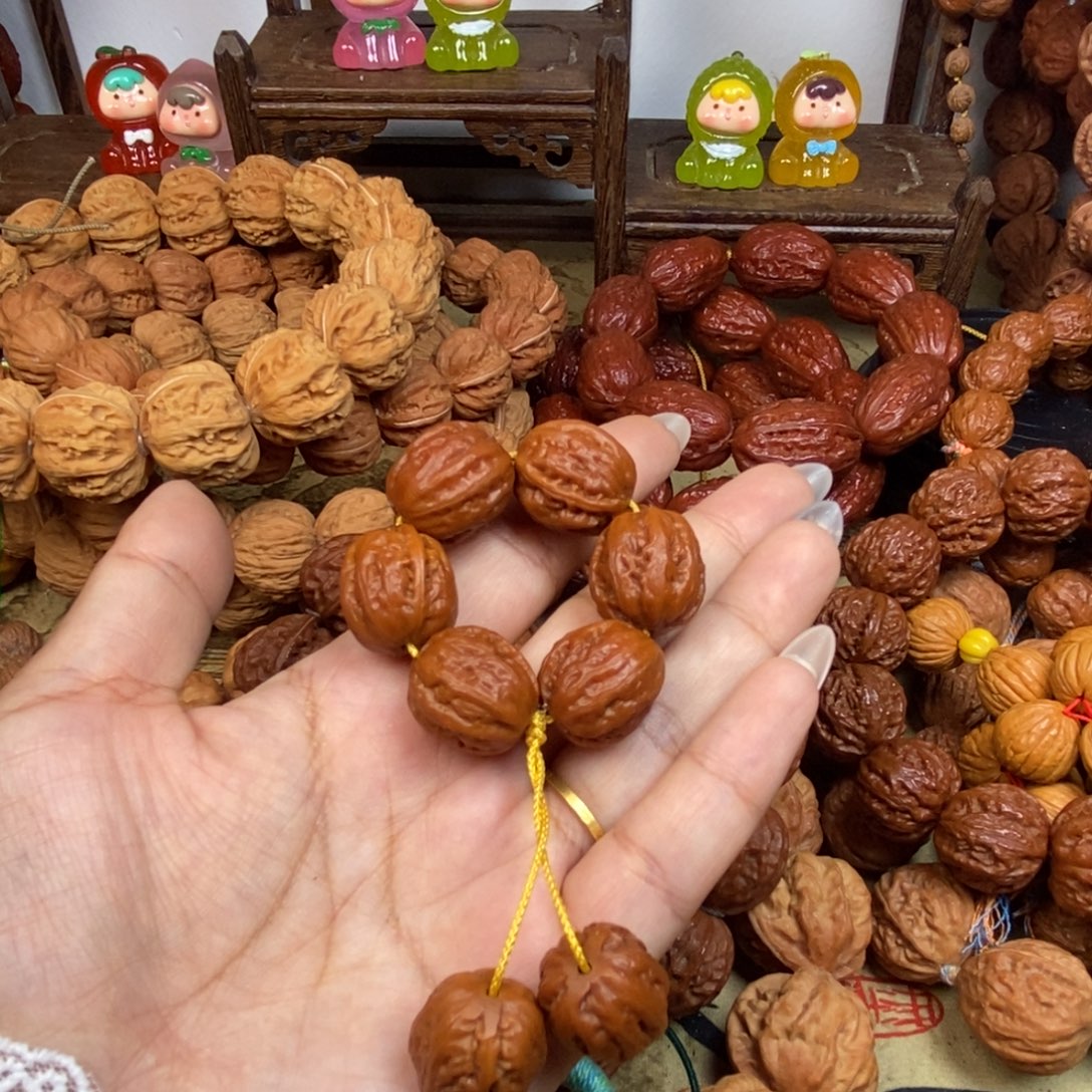 吊坠文玩核桃绕指柔串文玩核桃