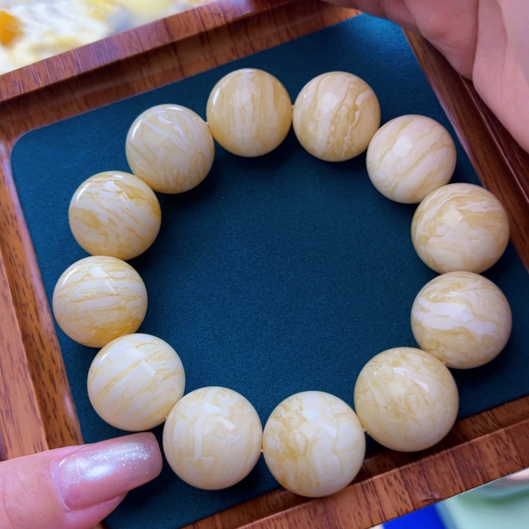 未镶嵌琥珀珠宝奇石天然蜜蜡21.6m