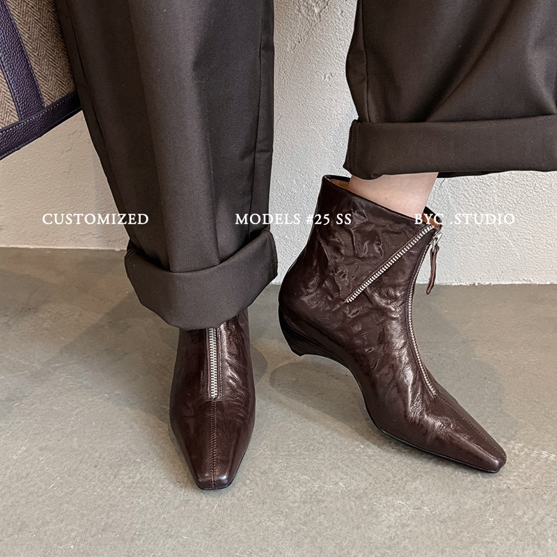 羊皮版～秋季新款真皮前拉链复古尖头短靴女粗跟后拉链瘦瘦靴裸靴