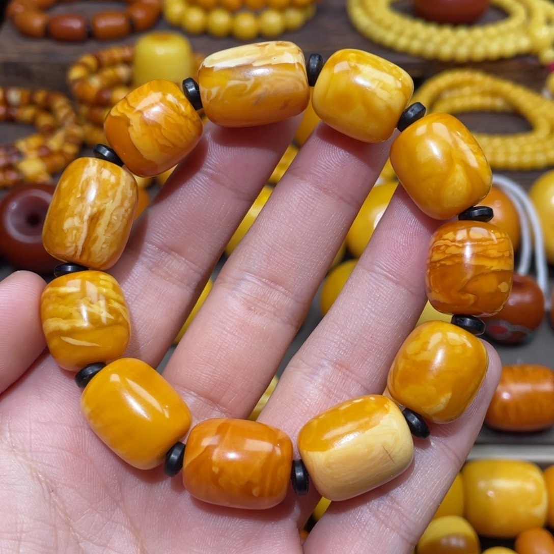 蜜蜡未镶嵌裸石桶子