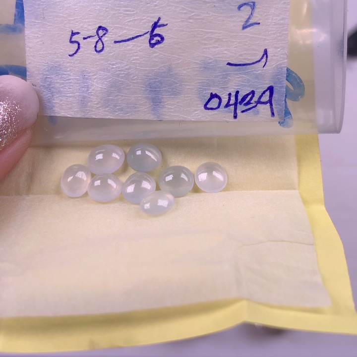 定制翡翠未镶嵌多样性发货