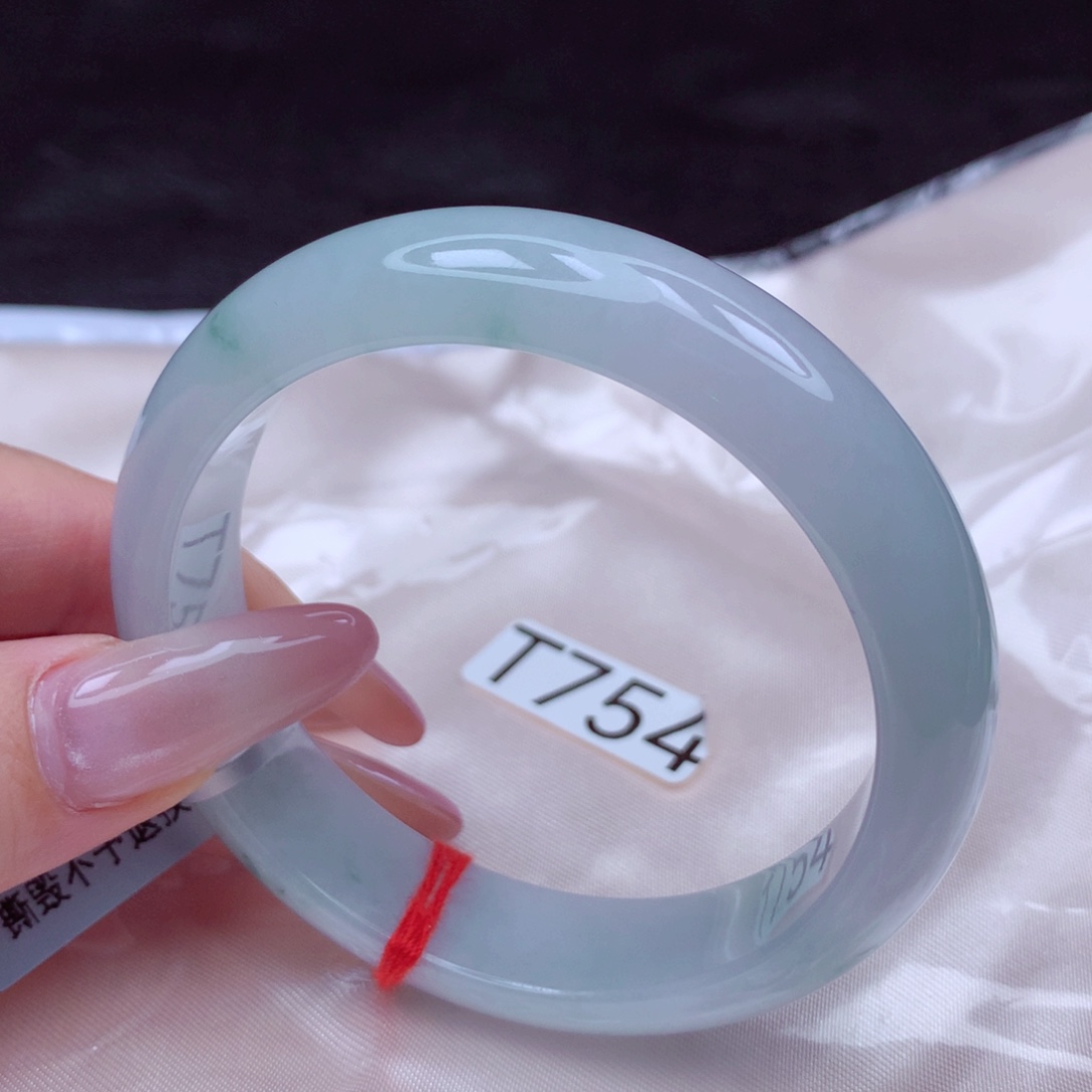 翡翠未镶嵌手镯手镯56