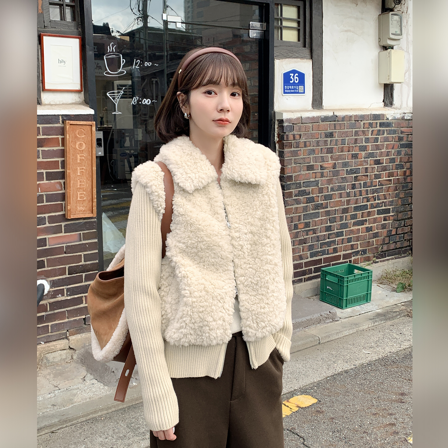 现货-【92折】【汉南洞街拍】FS510W072皮毛一体拼接马甲